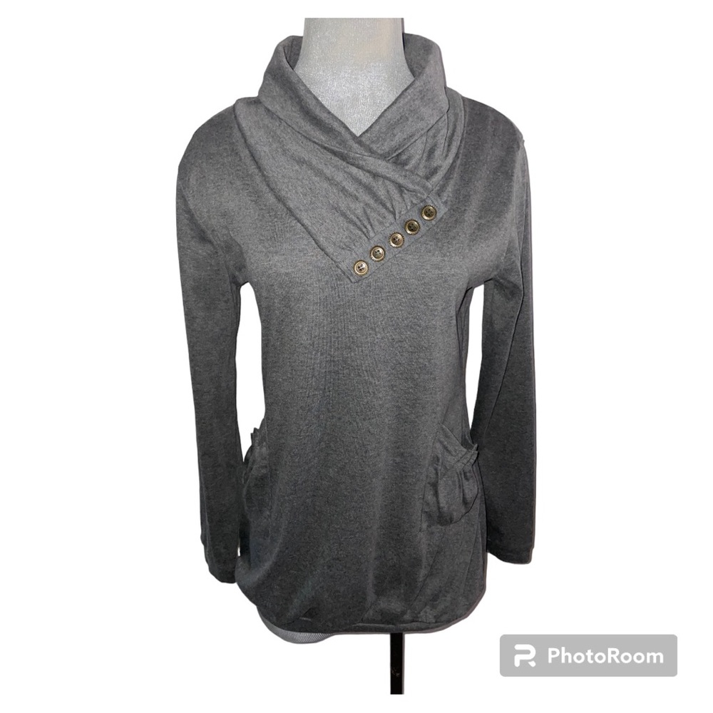 Gray tunic blouse